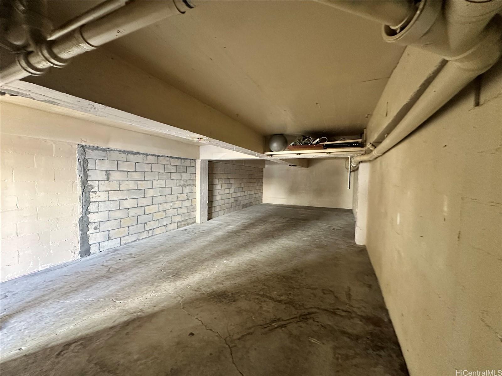 1325 N School Street  Unit A02