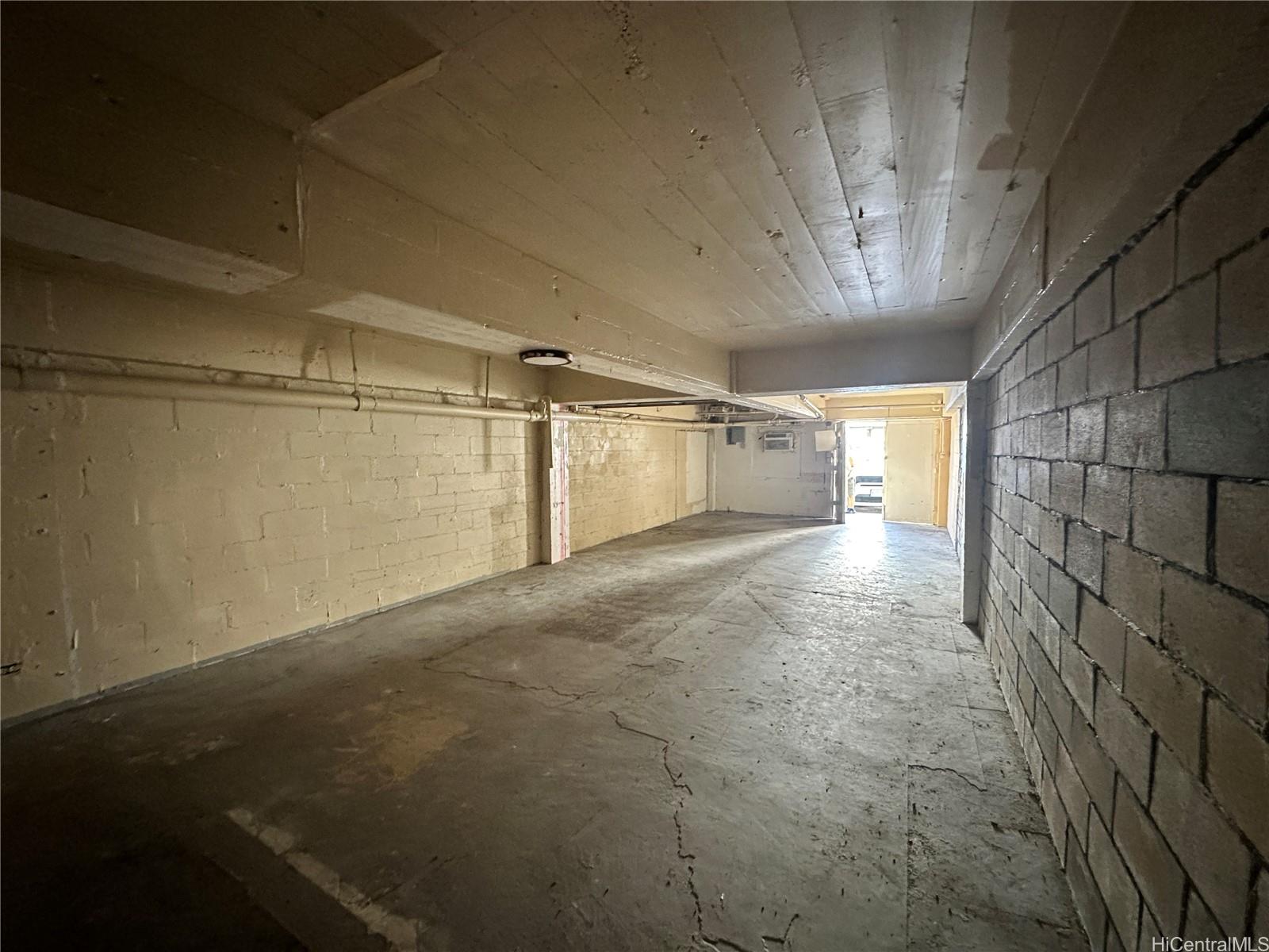 1325 N School Street  Unit A02