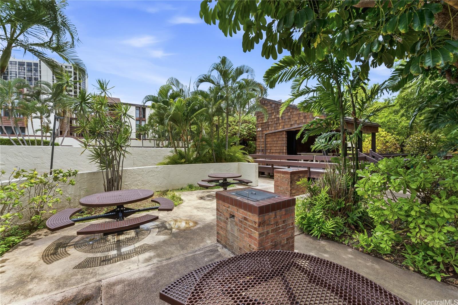 1015 Aoloa Place  Unit 340