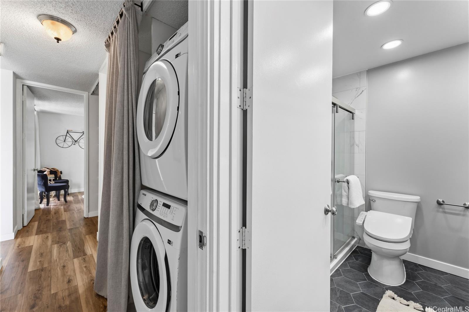 1015 Aoloa Place  Unit 340
