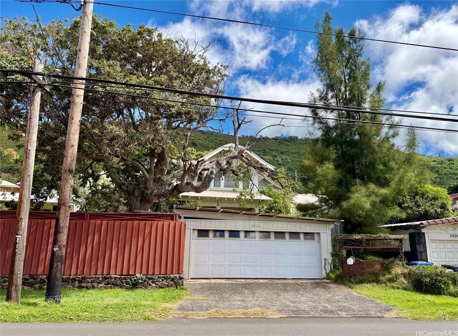 2420 East Manoa Road