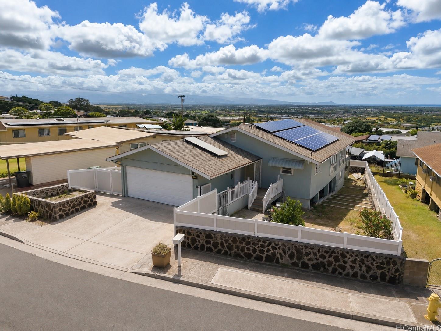 92-528 Uhiuala Street