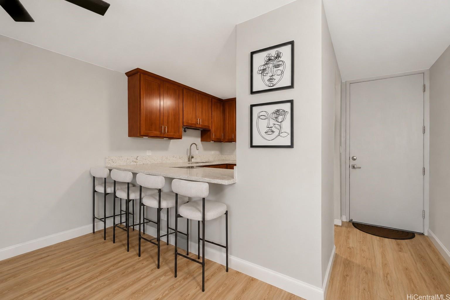 1634 Nuuanu Avenue  Unit 303