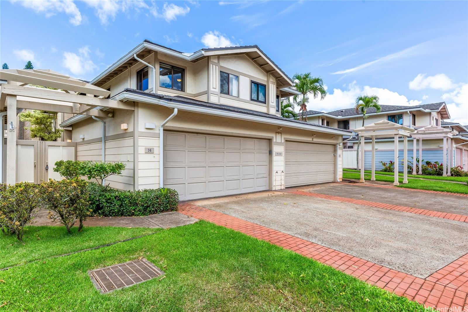 95-230 Waioleka Street  Unit 36