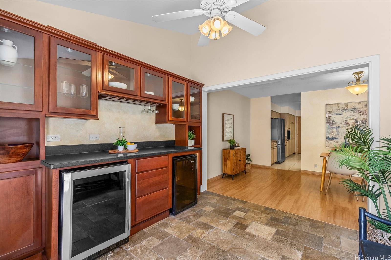 95-230 Waioleka Street  Unit 36