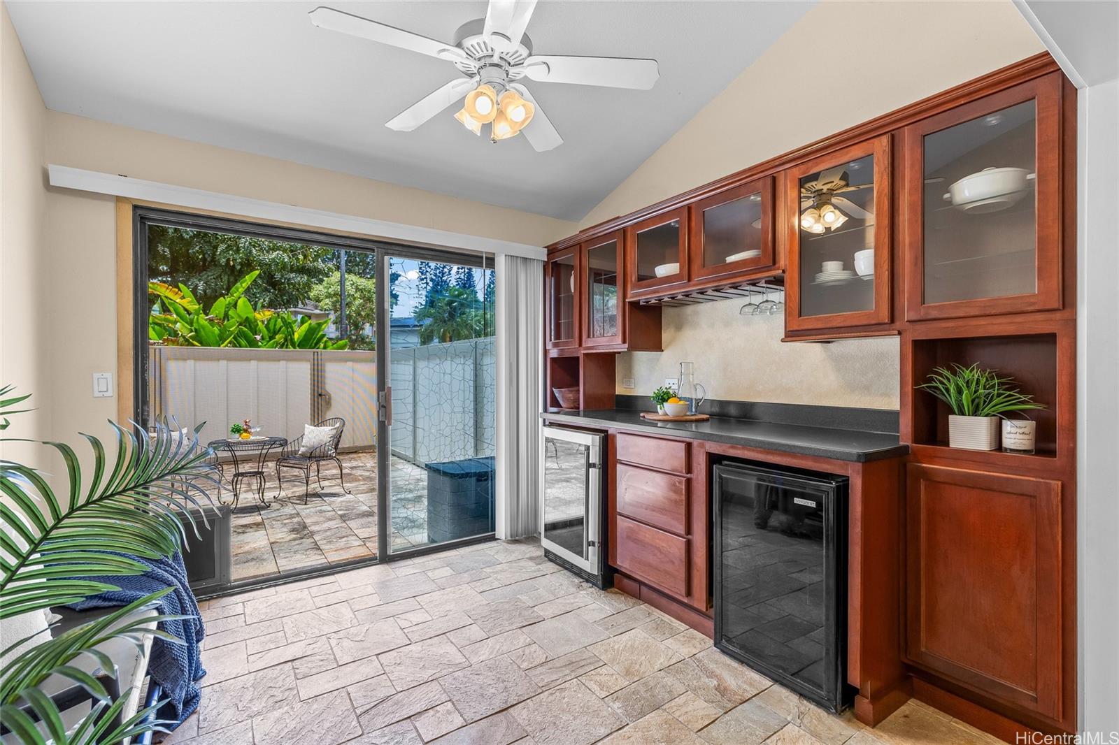 95-230 Waioleka Street  Unit 36