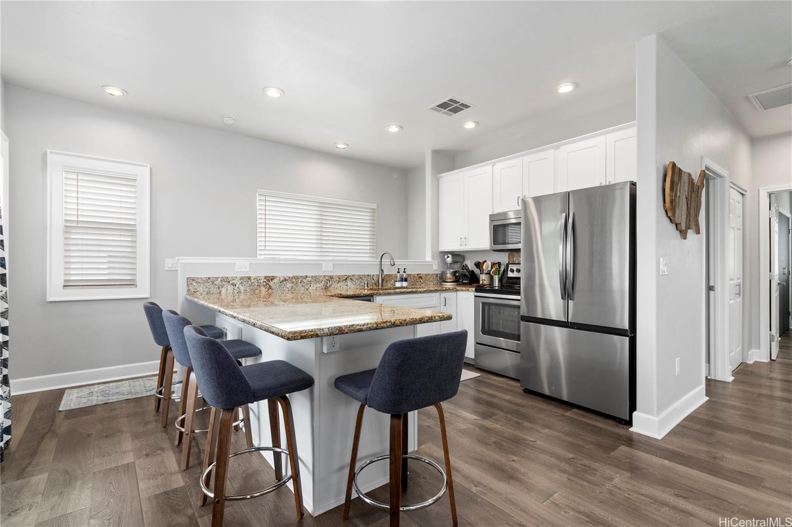 87-1720 Farrington Highway  Unit 8