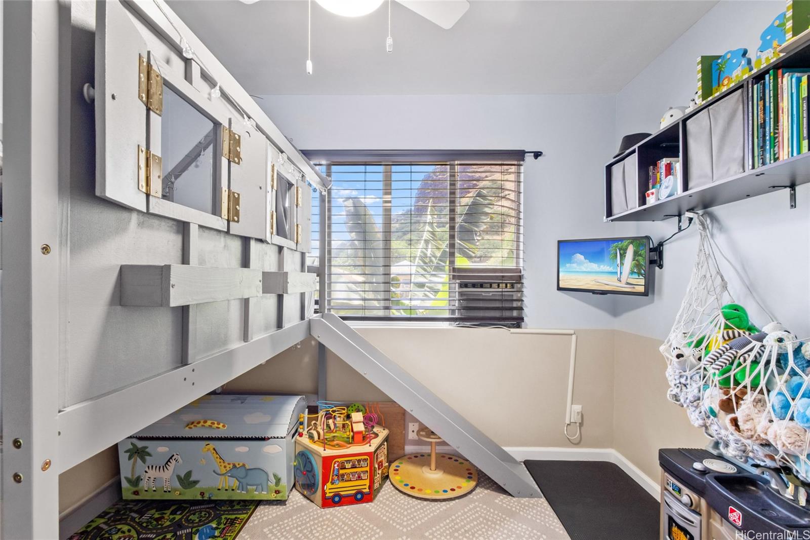87-1430 Akowai Road