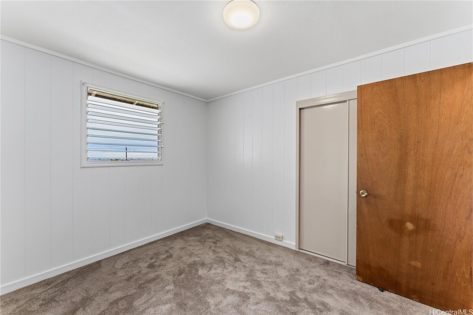 Photo 15 of 22