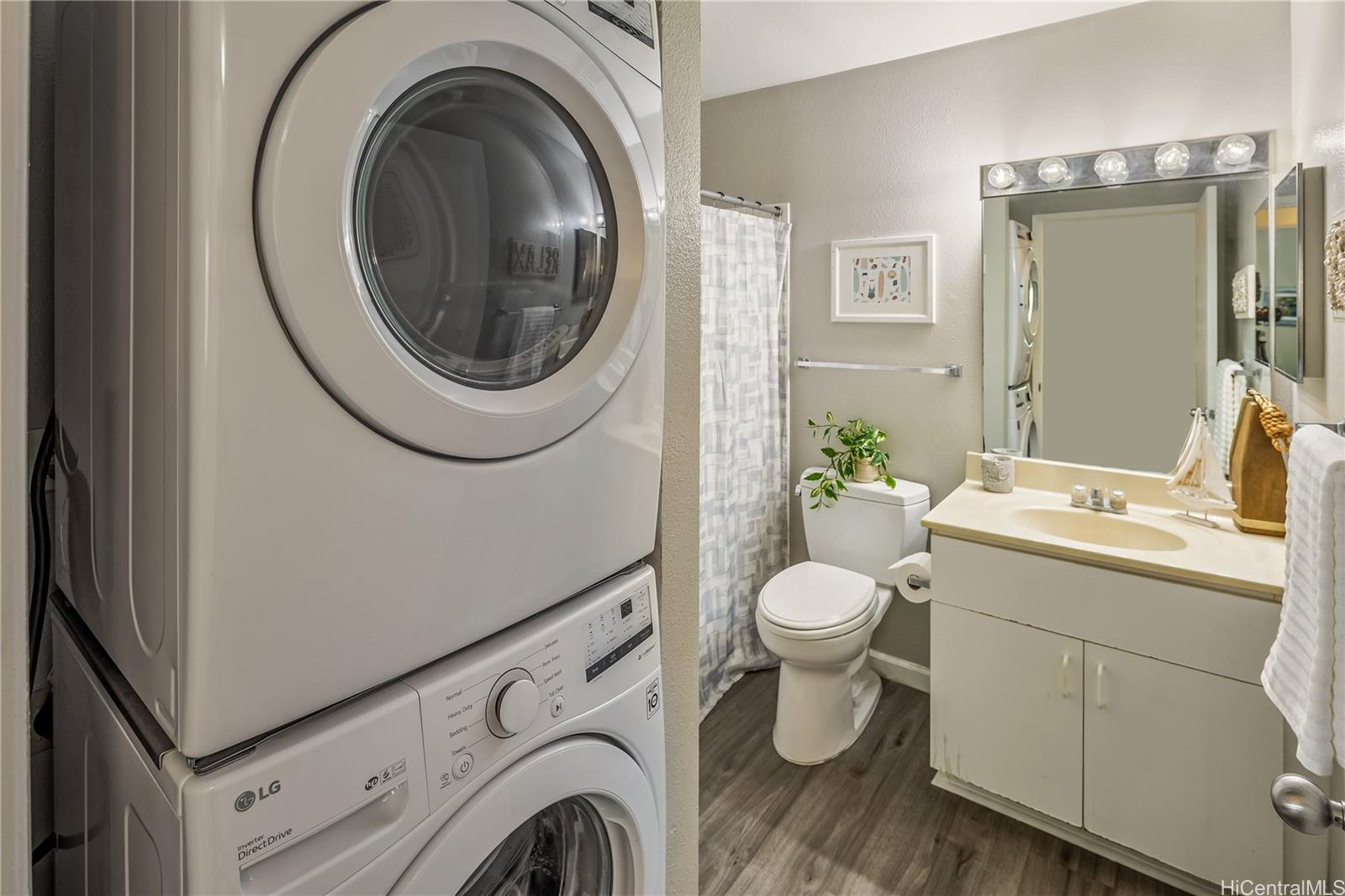 95-510 Wikao Street  Unit N205