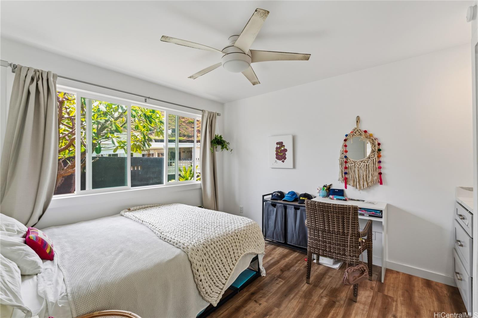 6085 Manukapu Place