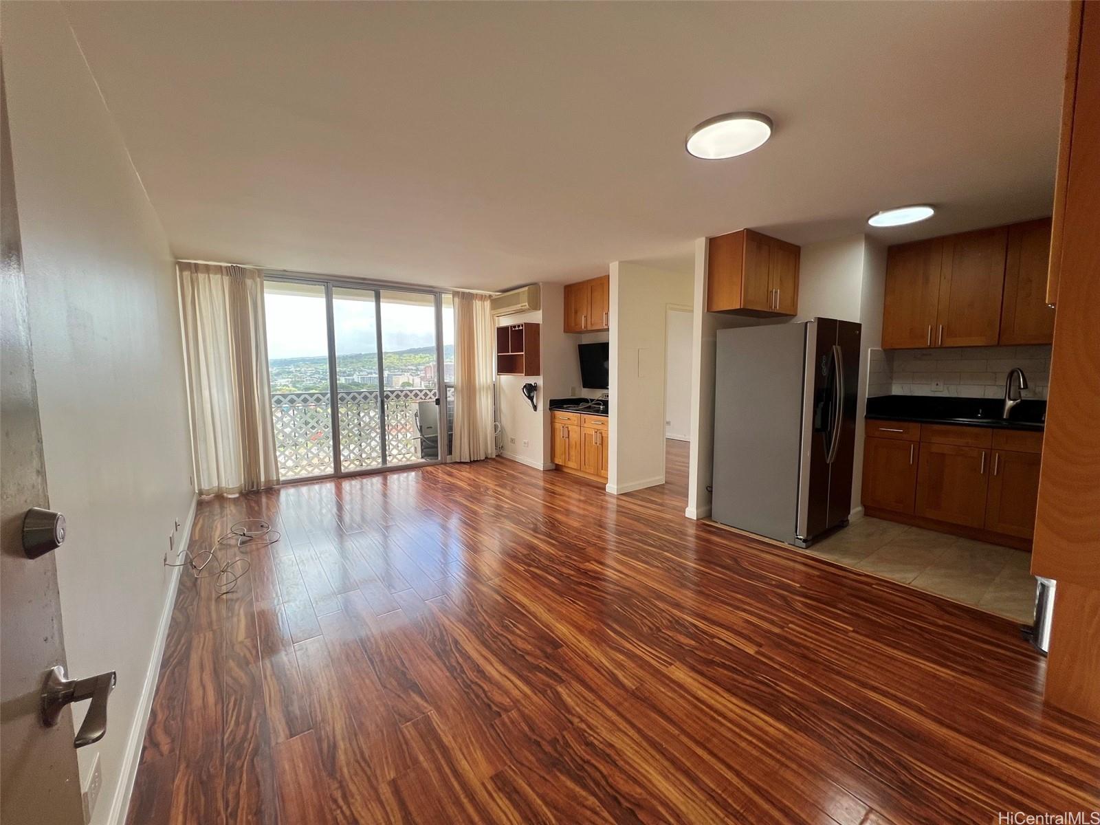 1425 Liliha Street 14H
