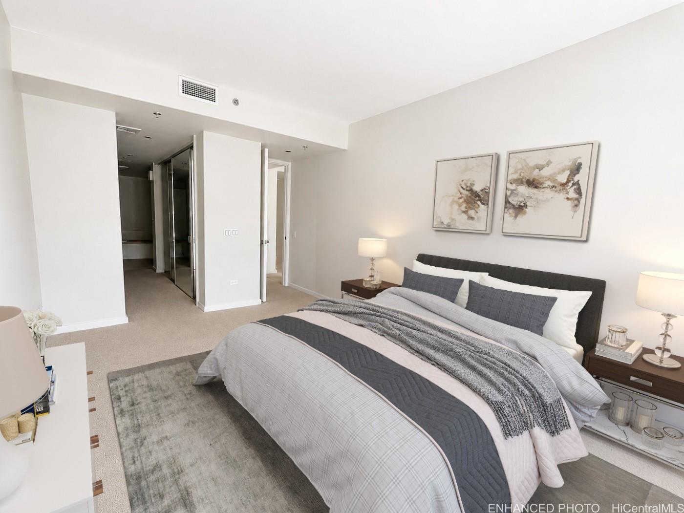 1 Keahole Place  Unit 2505