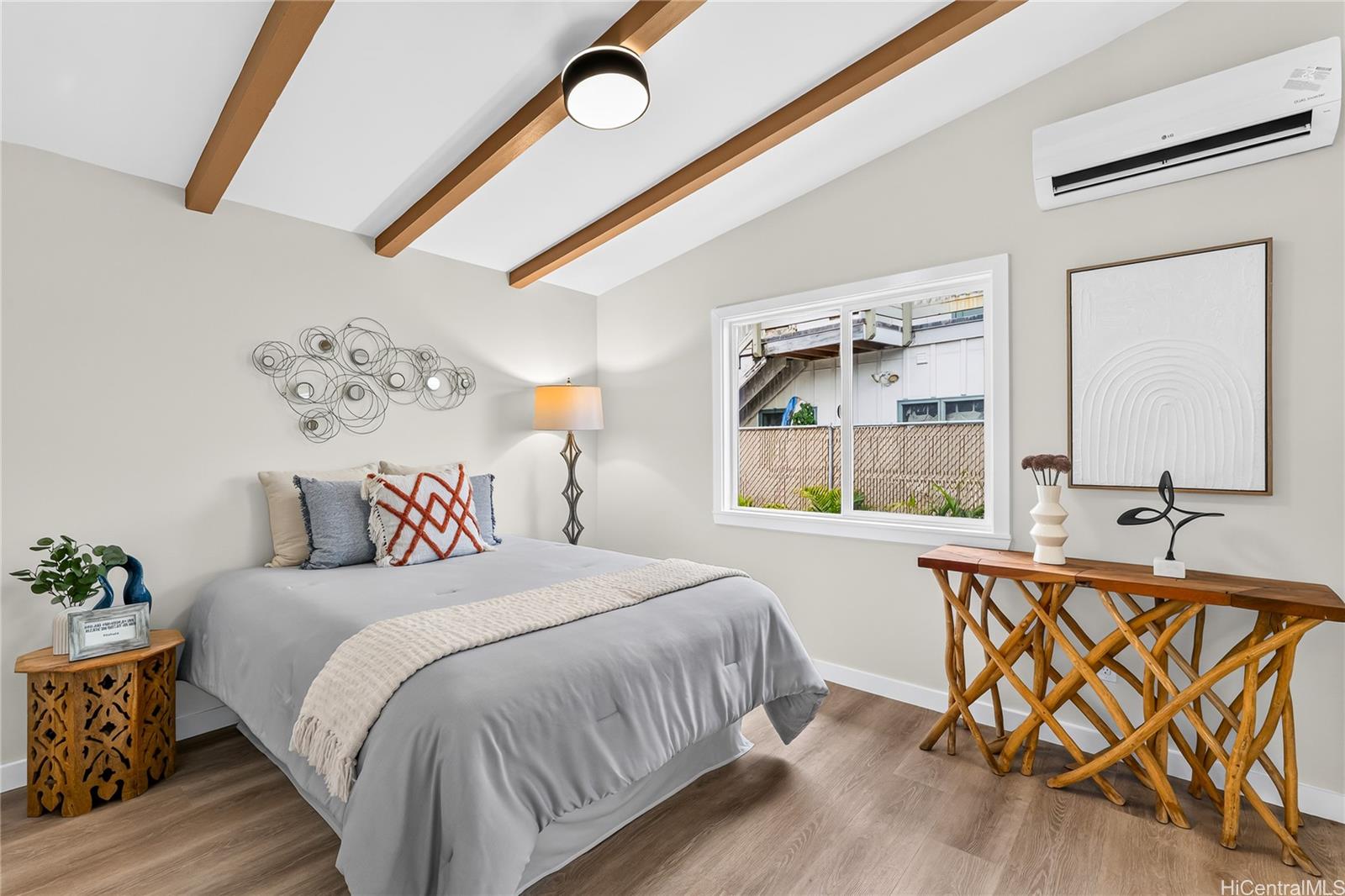 743 Akumu Street