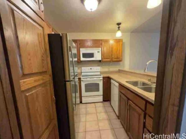 555 Hahaione Street  Unit 6D