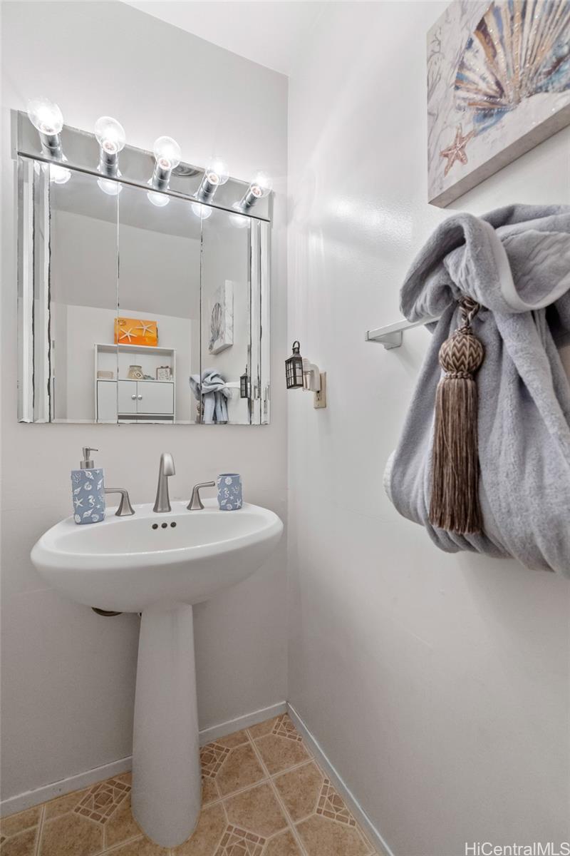 Photo 6 of 19
