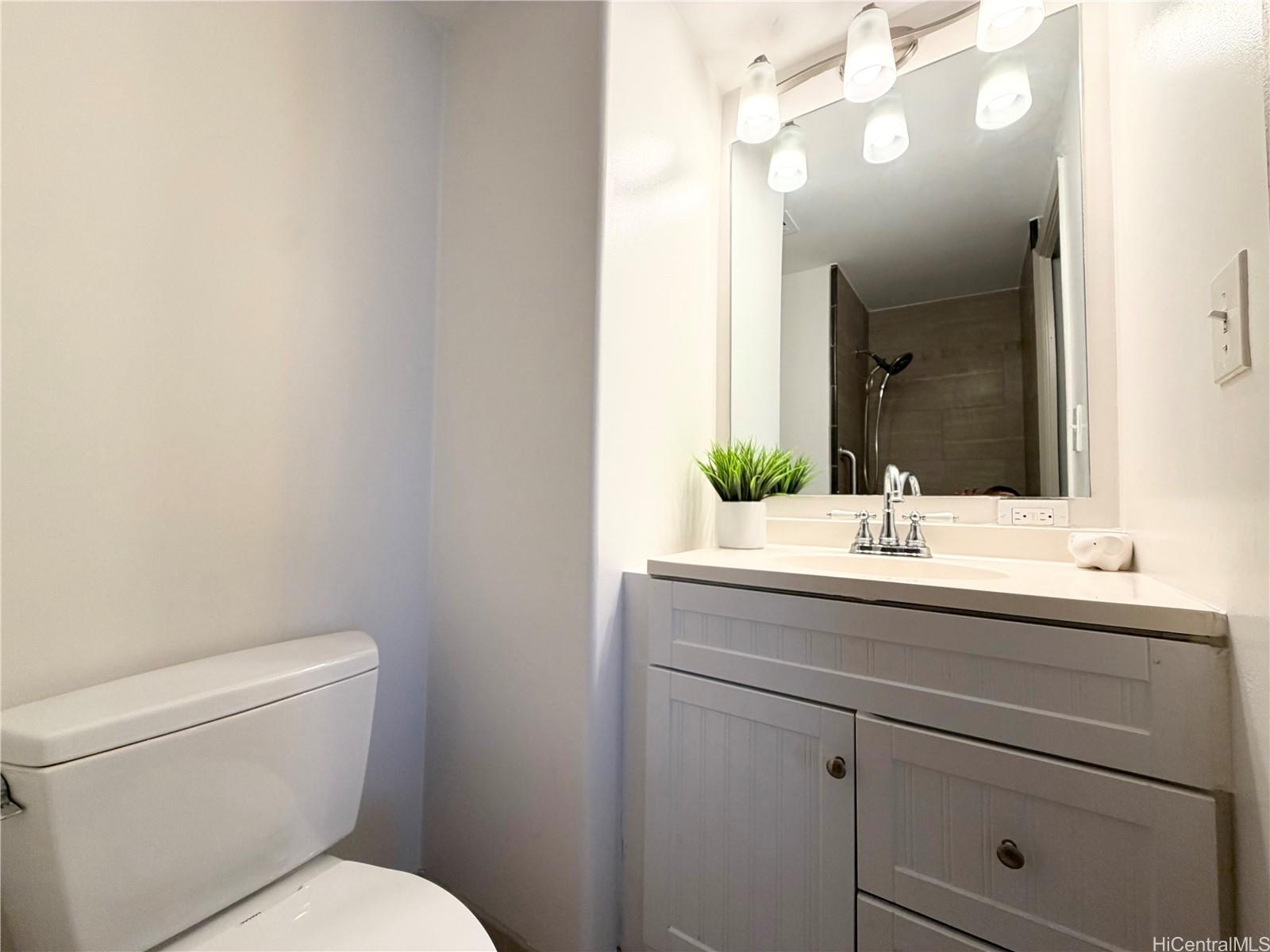2488 Kapiolani Boulevard  Unit 303