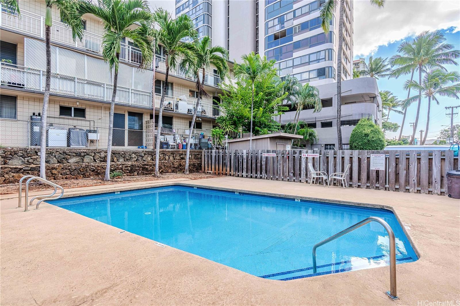 2724 Kahoaloha Lane  Unit 705