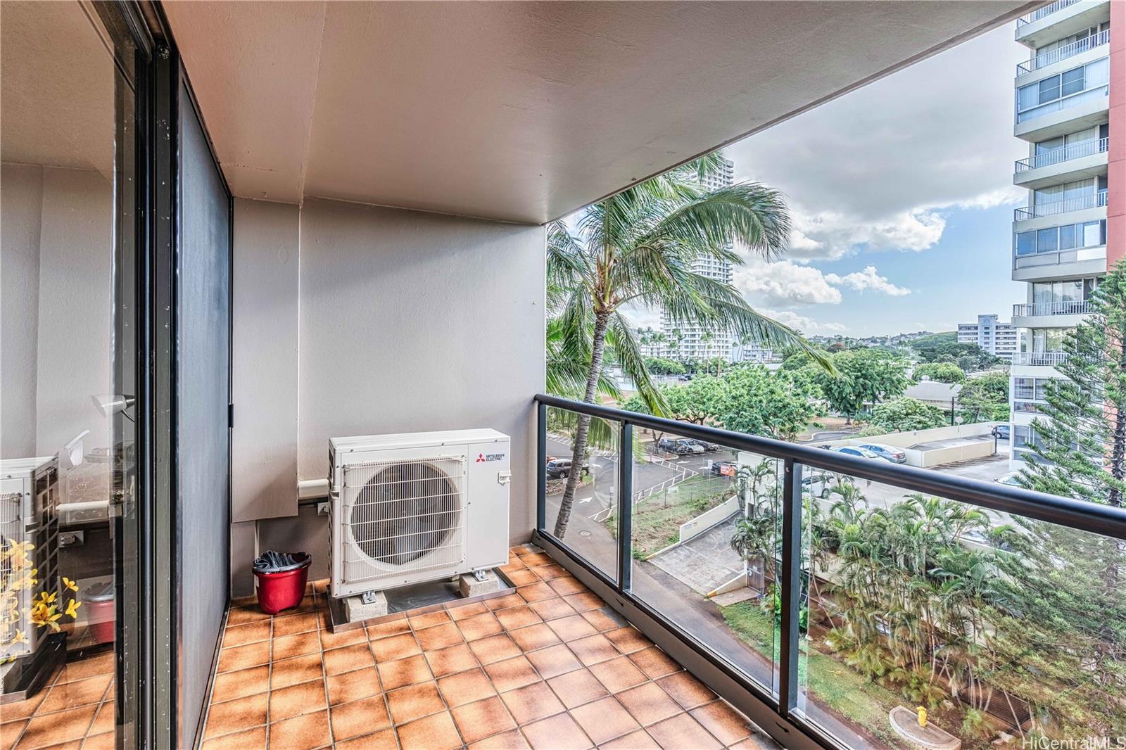 2724 Kahoaloha Lane  Unit 705