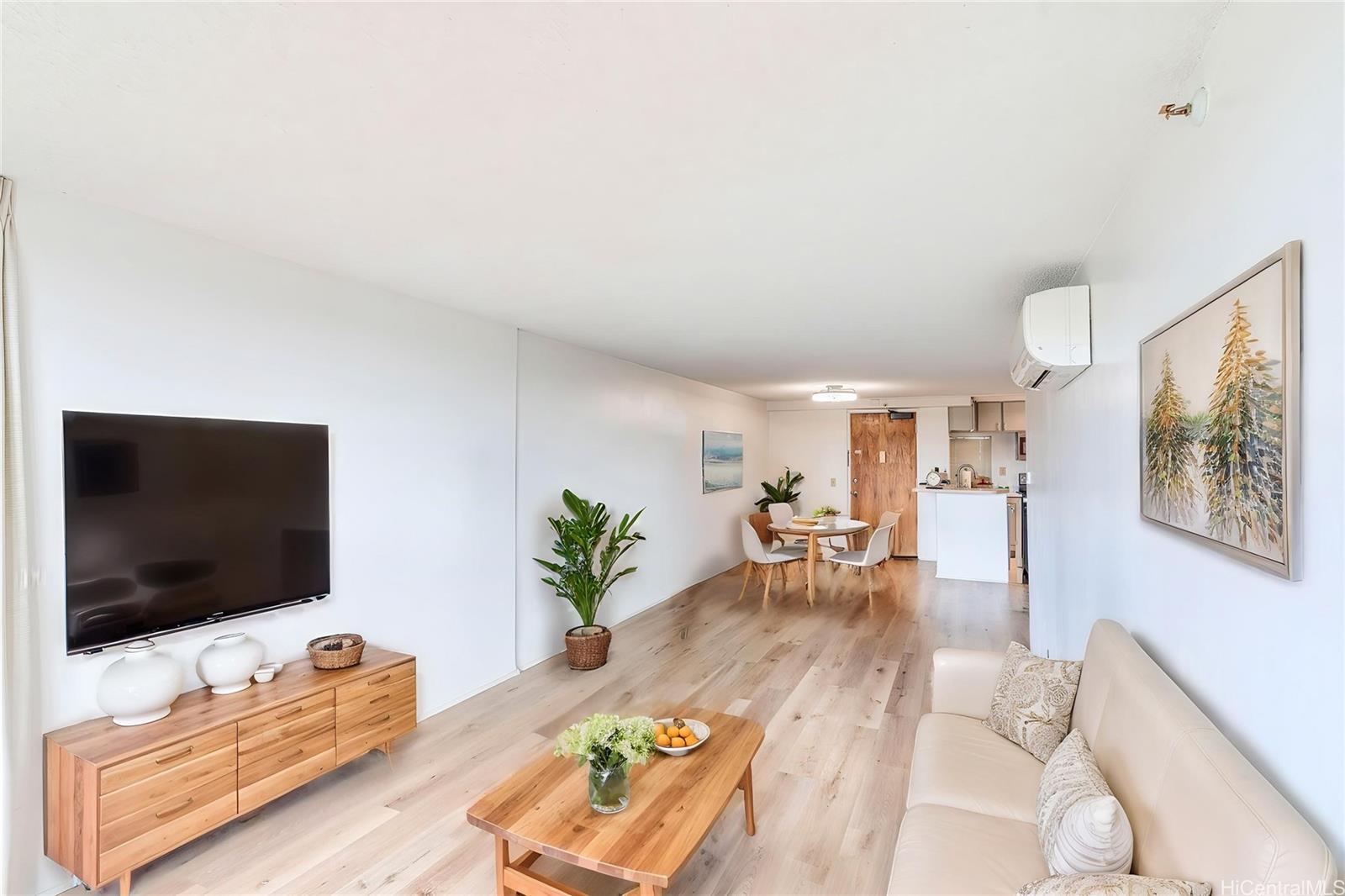 2724 Kahoaloha Lane  Unit 705