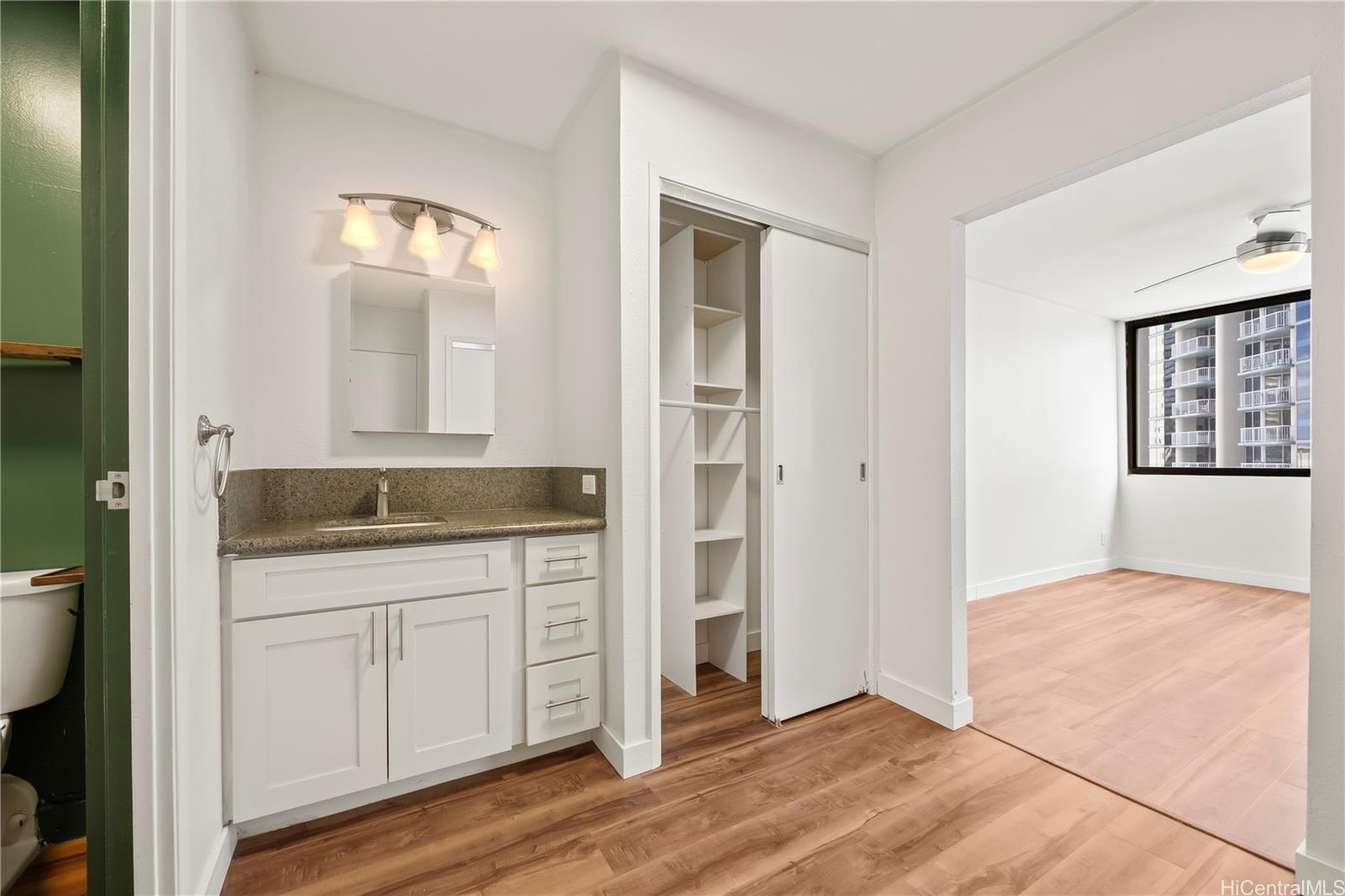 1255 Nuuanu Avenue  Unit 606