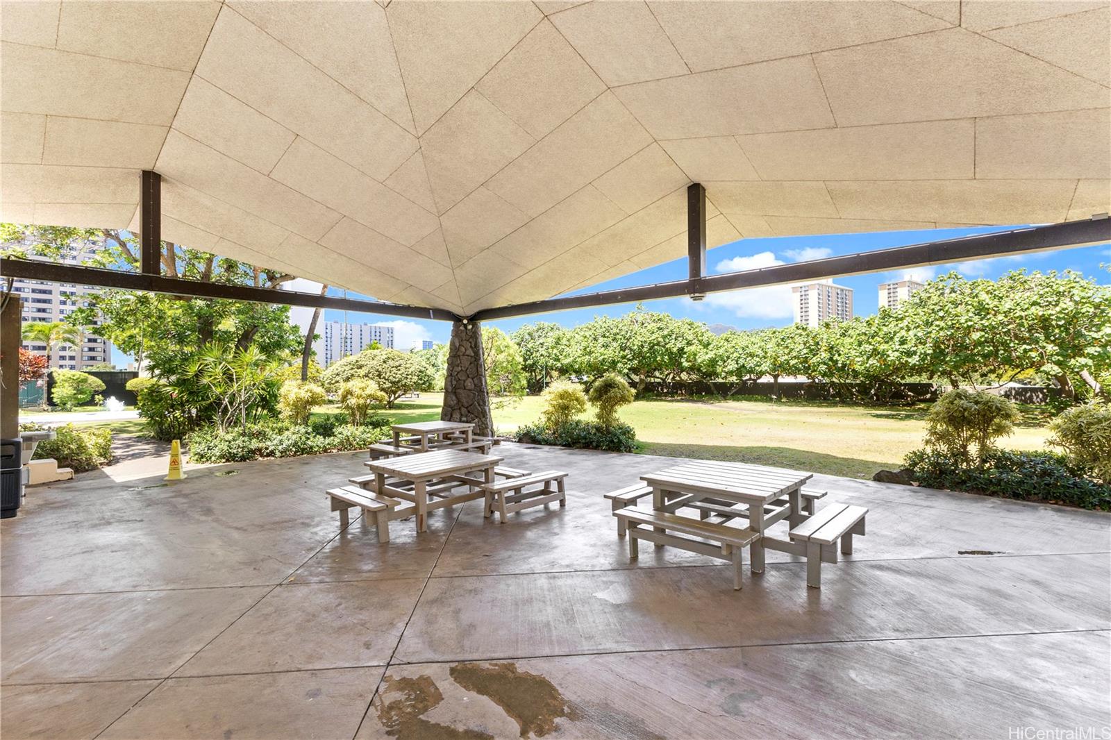1255 Nuuanu Avenue  Unit 606