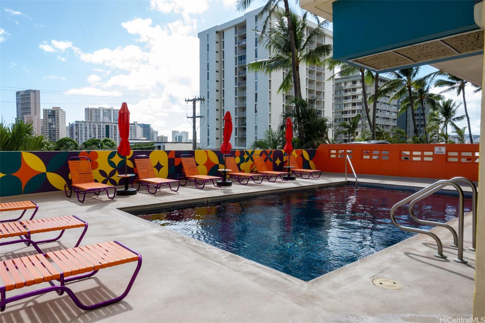 2740 Kuilei Street  Unit 706