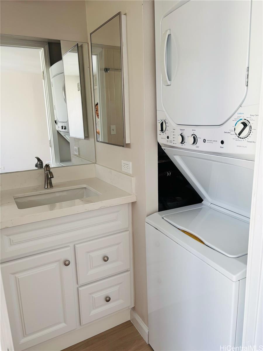 2525 Date Street  Unit 1303