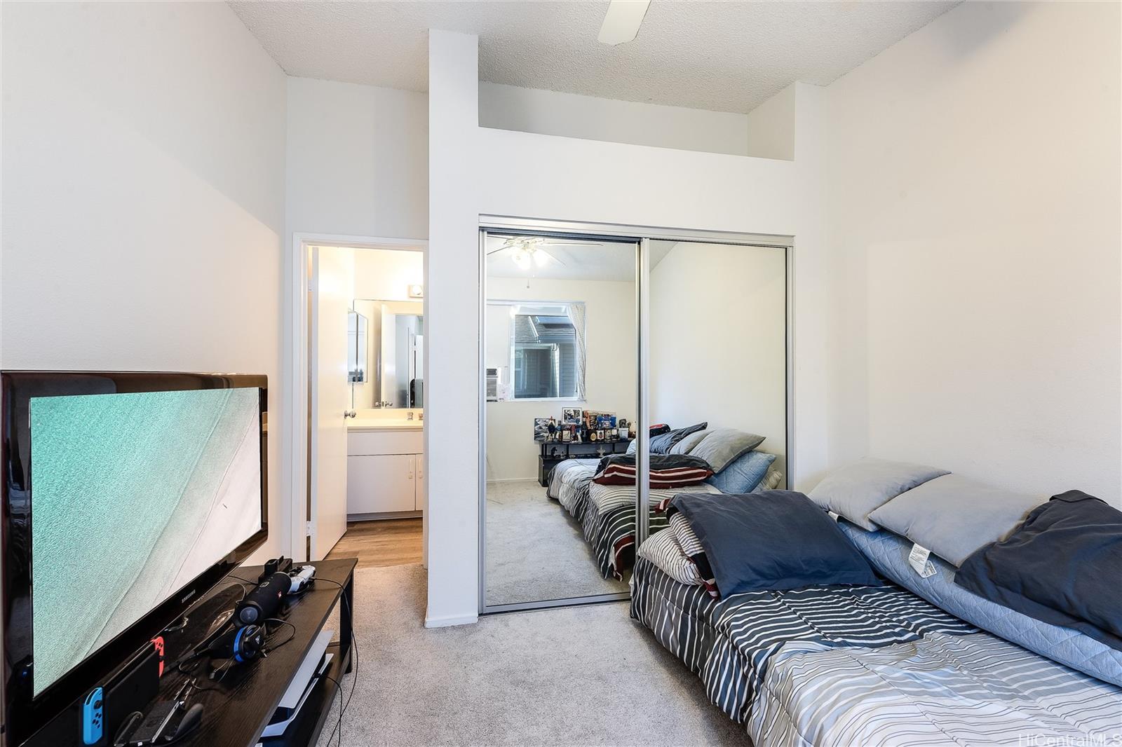 91-1088 Laaulu Street  Unit 18E