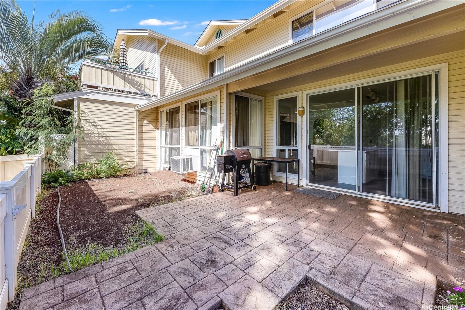 91-1088 Laaulu Street  Unit 18E