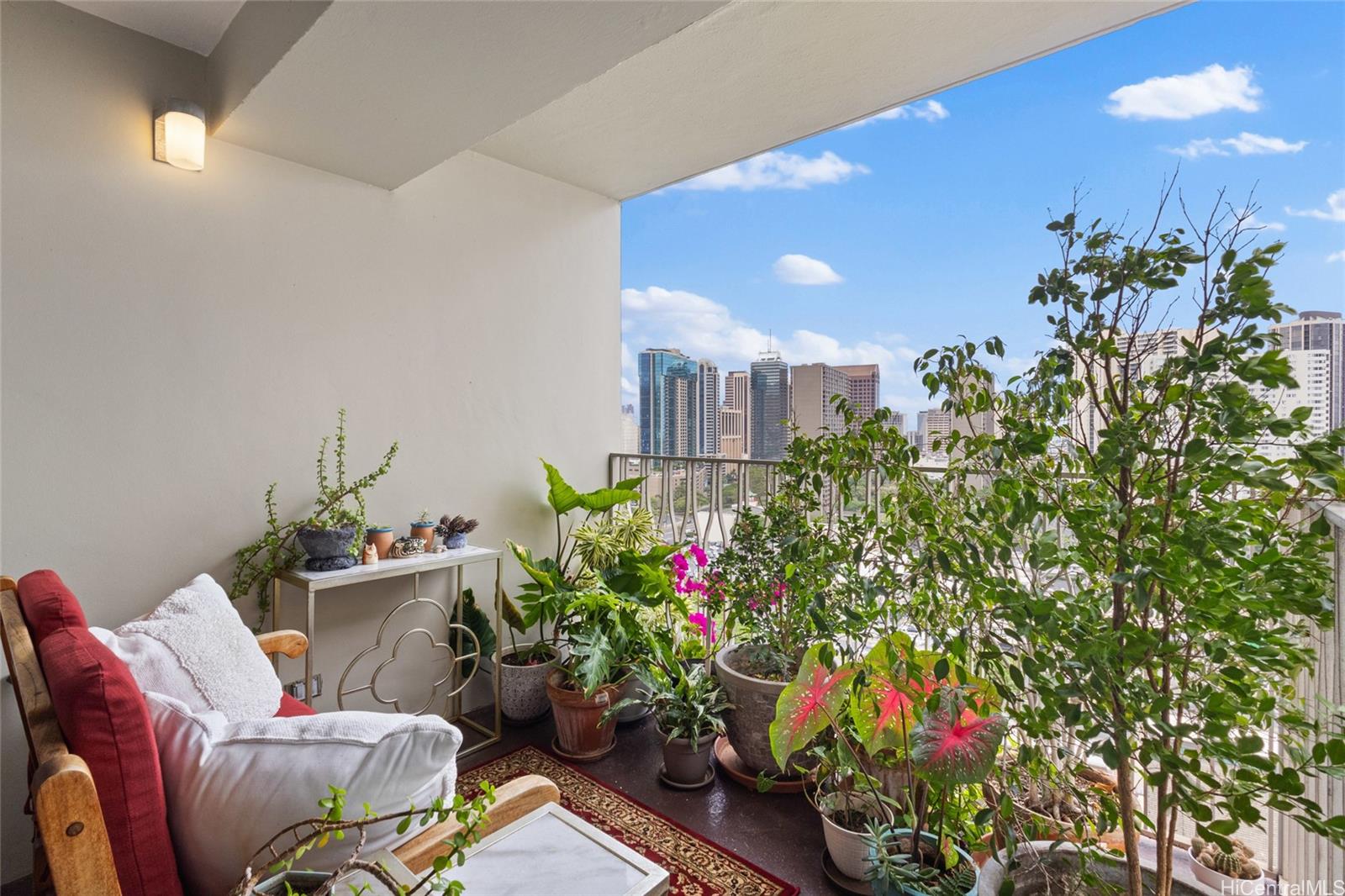 1519 Nuuanu Avenue  Unit 1846