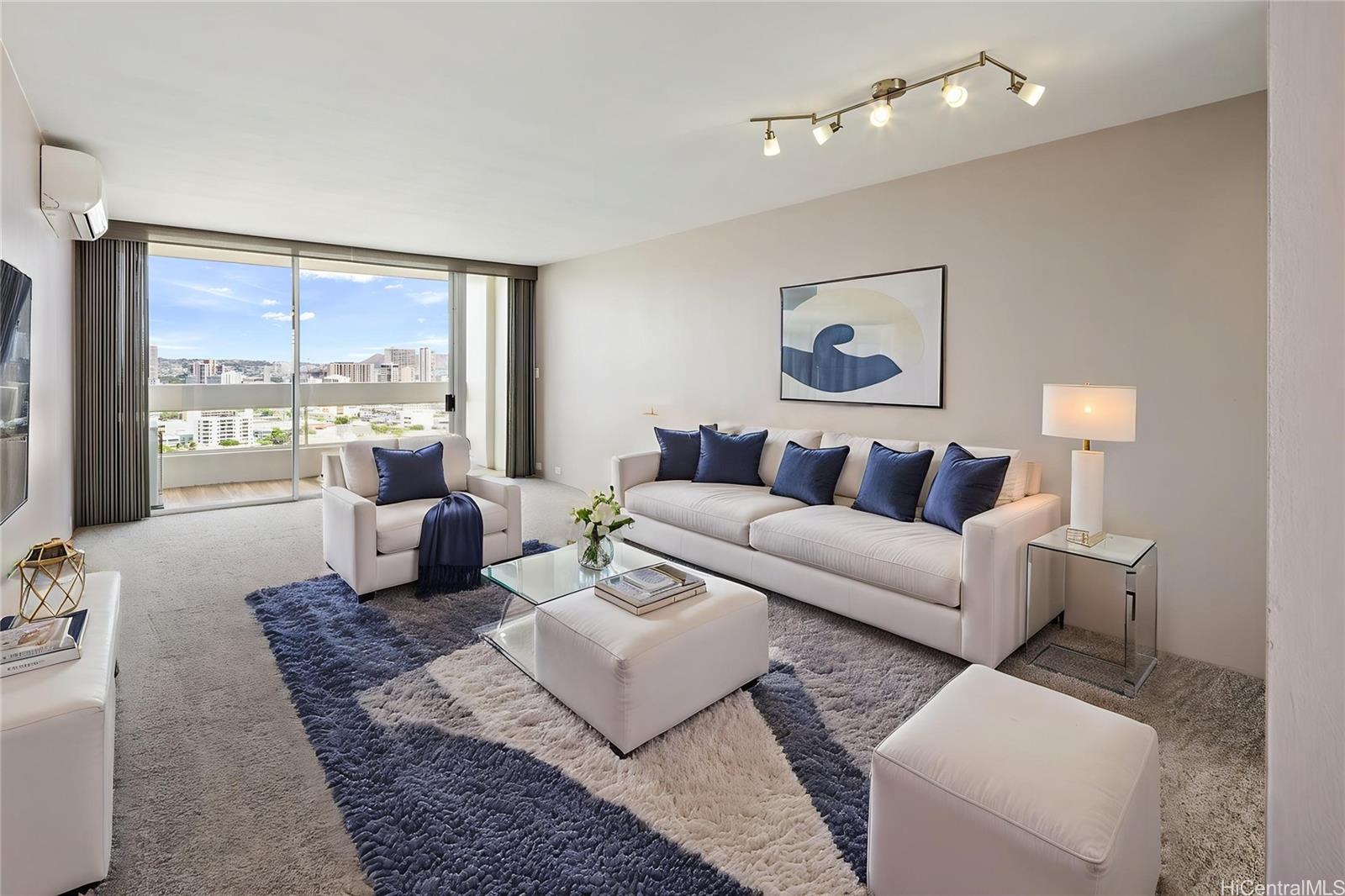 1212 Punahou Street 2103