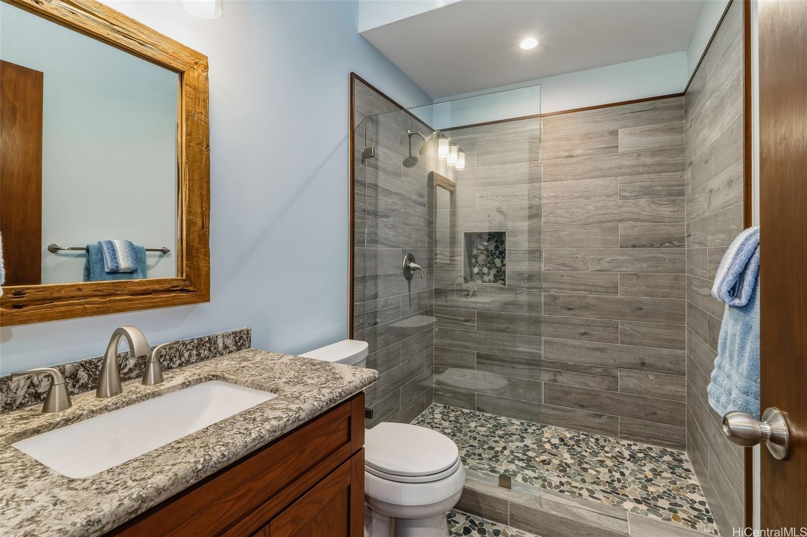 314 Lapa Place