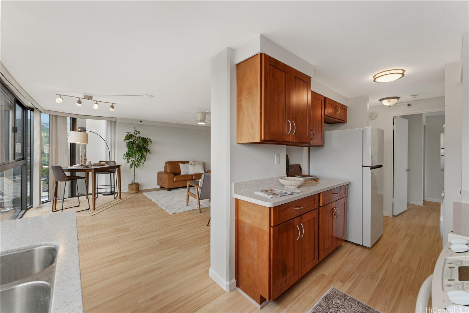 2724 Kahoaloha Lane  Unit 1507