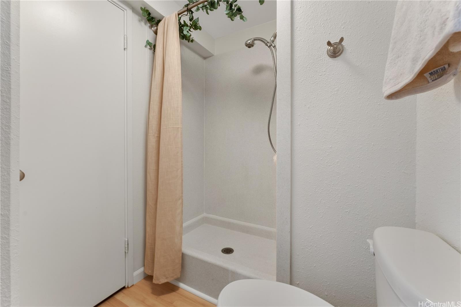 2724 Kahoaloha Lane  Unit 1507