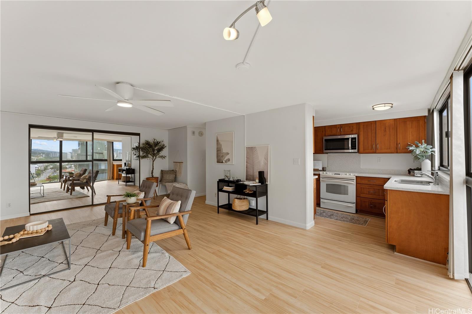 2724 Kahoaloha Lane  Unit 1507