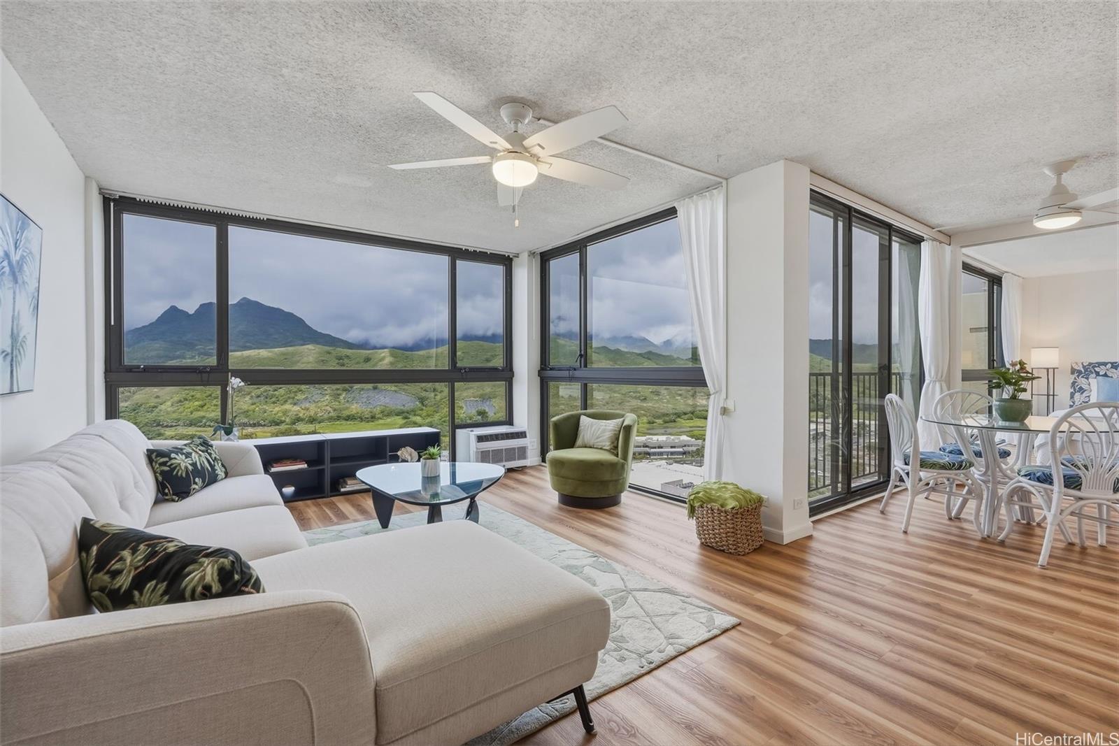 322 Aoloa Street  Unit PH8
