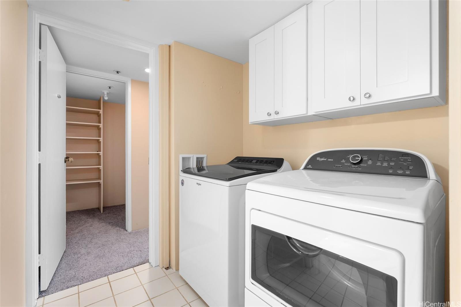 2101 Nuuanu Avenue  Unit I801