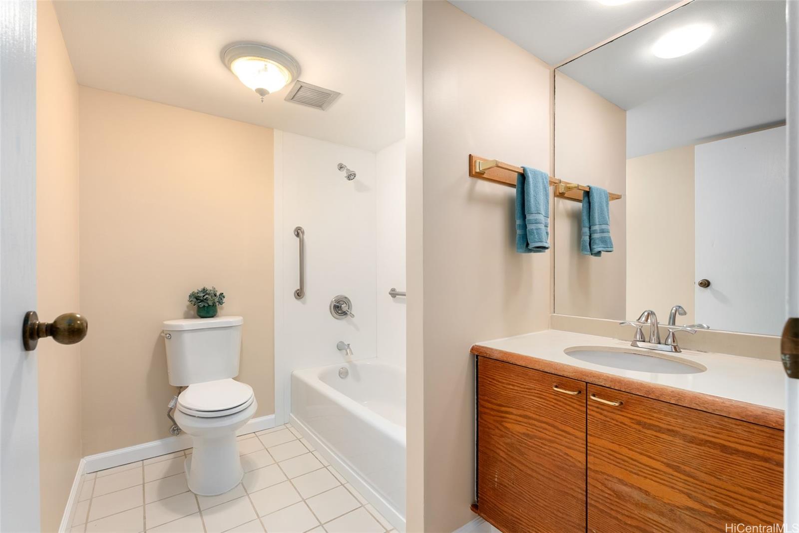 2101 Nuuanu Avenue  Unit I801