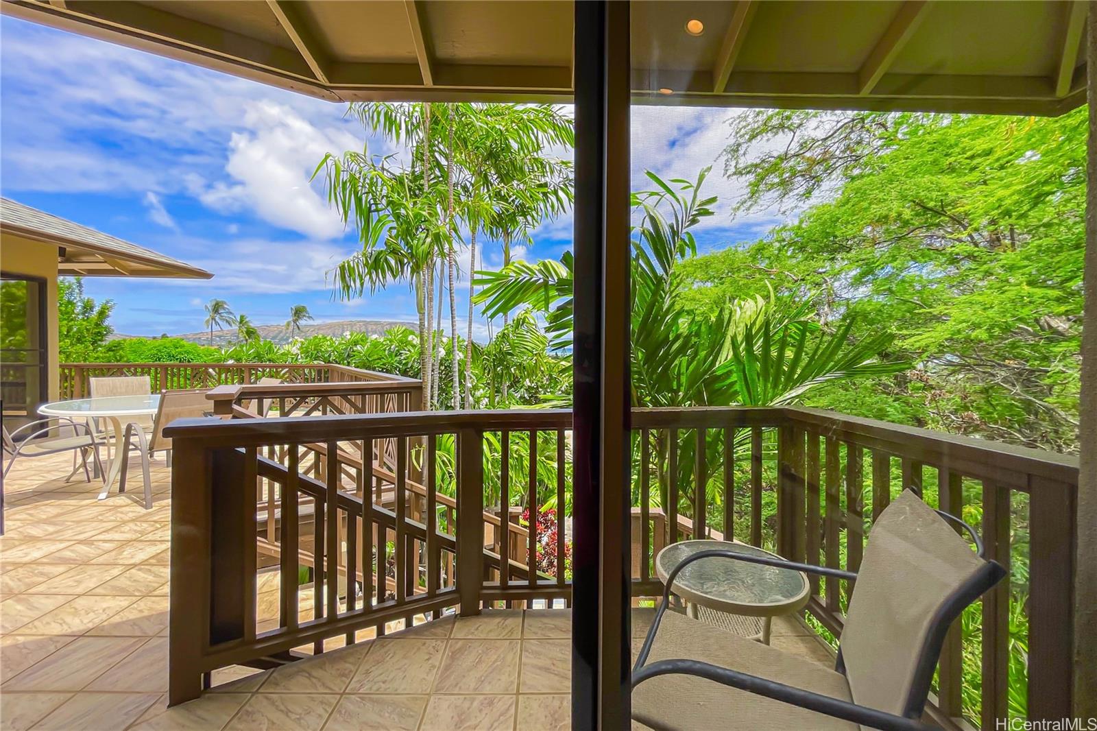 5926 Kalanianaole Highway
