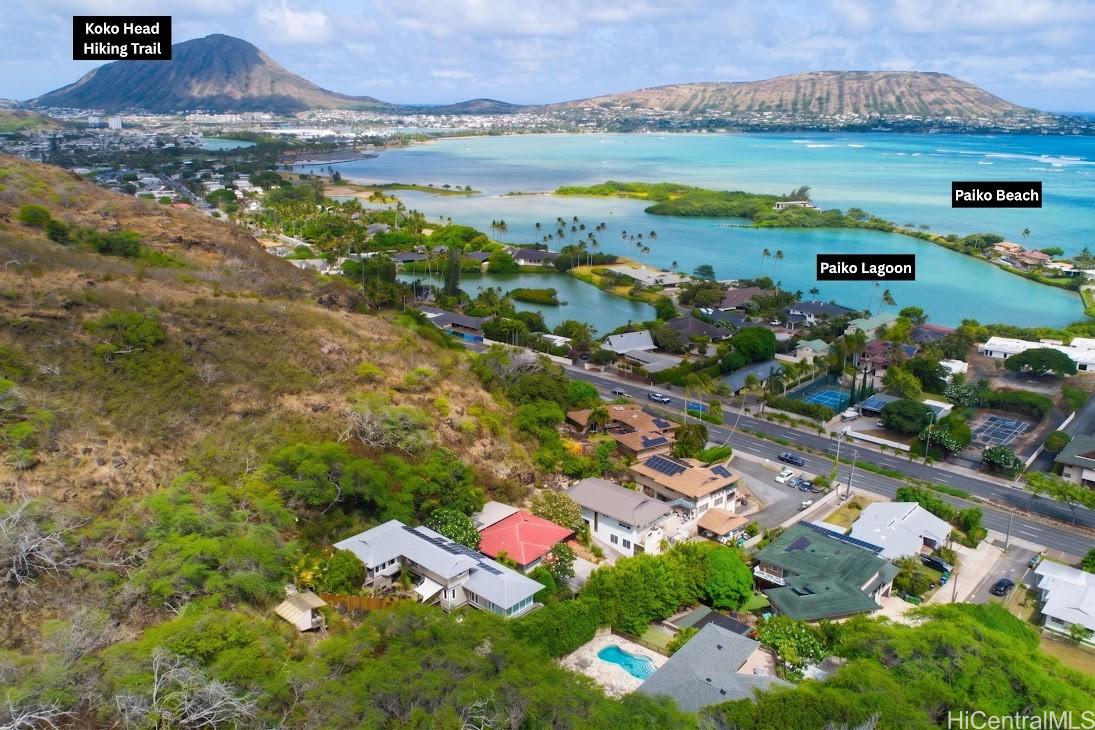 5926 Kalanianaole Highway