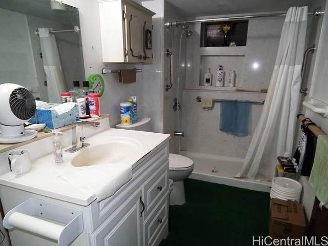 Photo 3 of 23