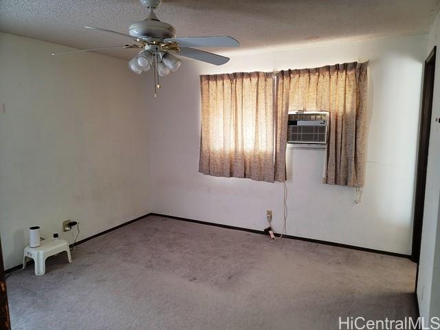 Photo 8 of 23
