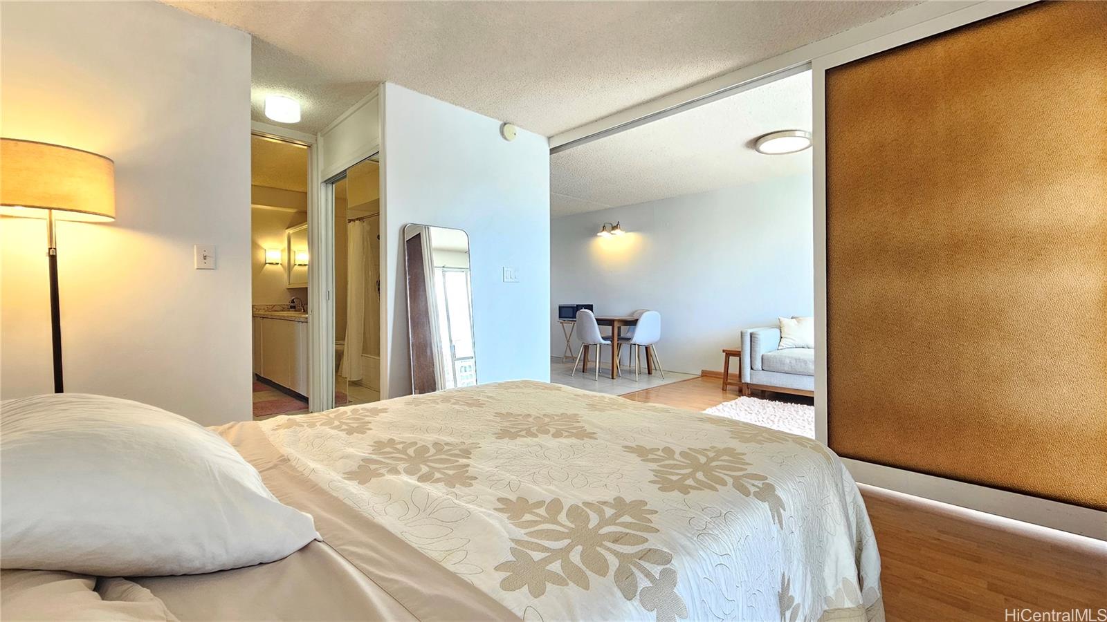 1655 Makaloa Street  Unit 1611