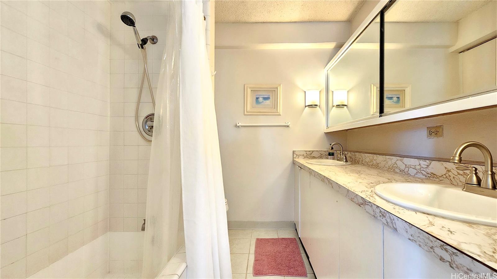 1655 Makaloa Street  Unit 1611