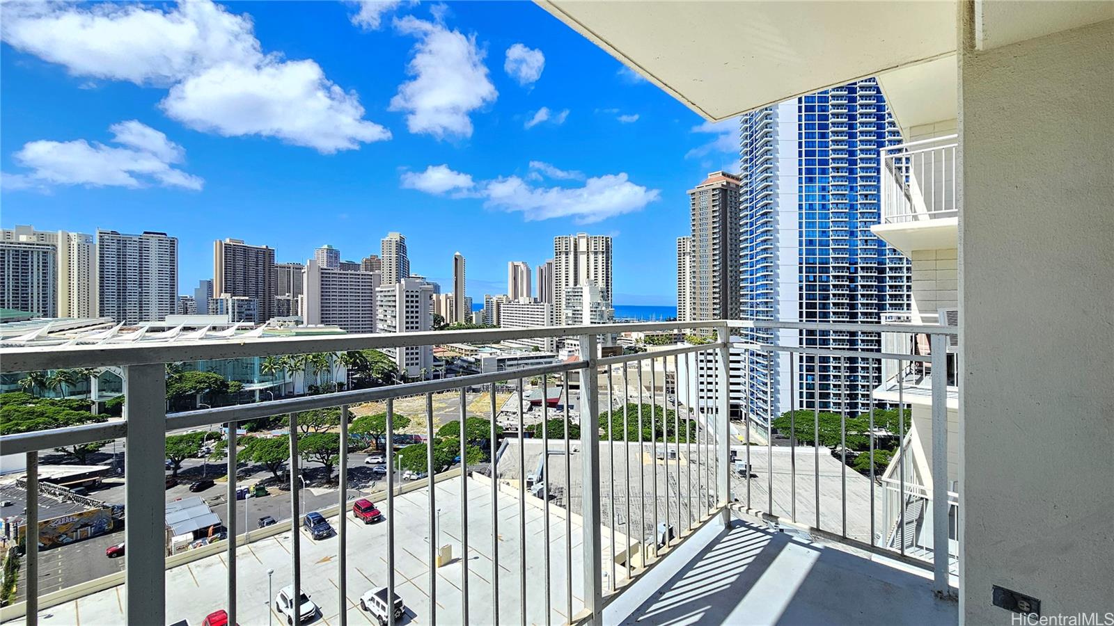 1655 Makaloa Street  Unit 1611