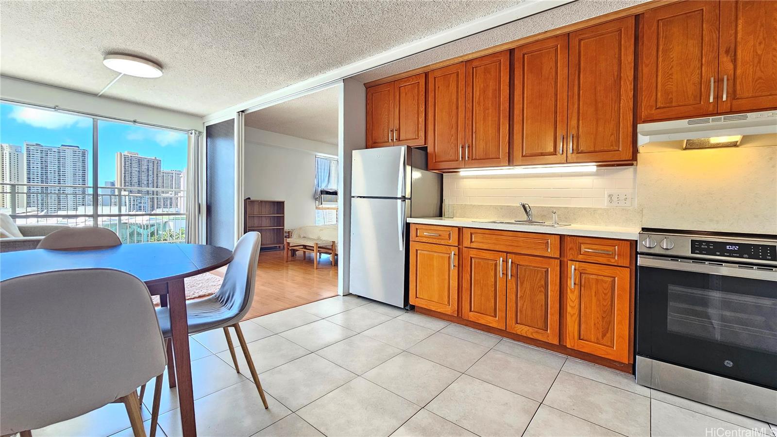 1655 Makaloa Street  Unit 1611