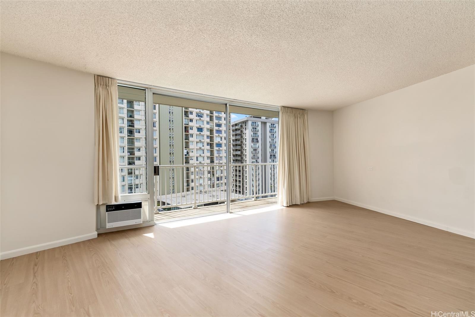 750 Amana Street  Unit 907