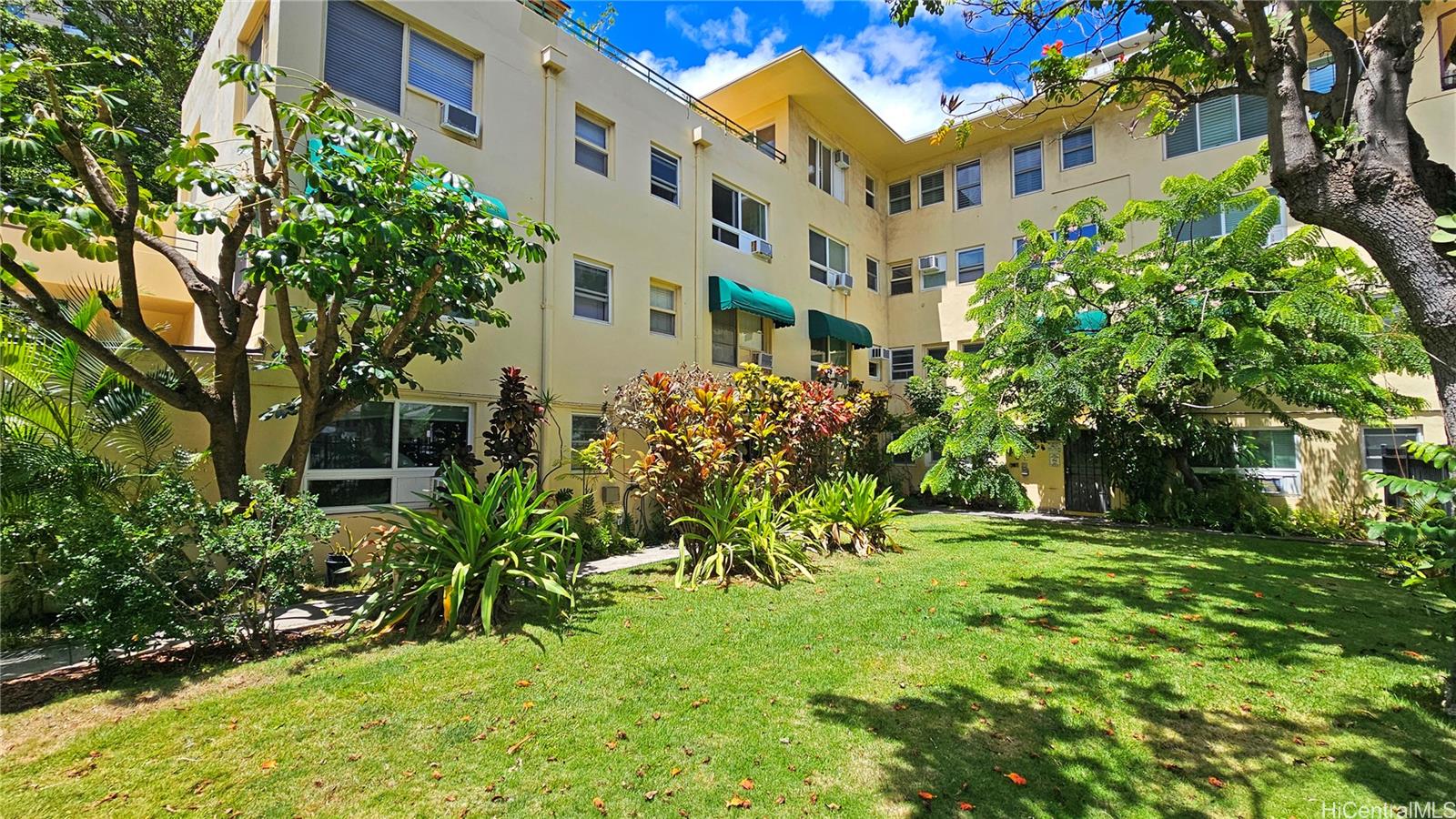 1880 Kahakai Drive 301
