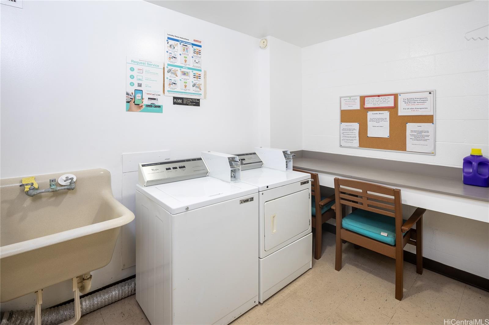 3151 Monsarrat Avenue  Unit 502